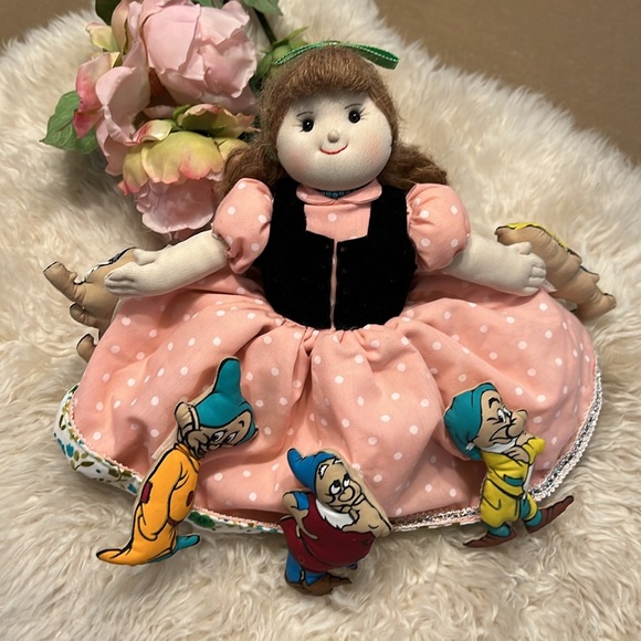 Snow White Dwarves & witch 🍎👑 - Picture 3 of 6